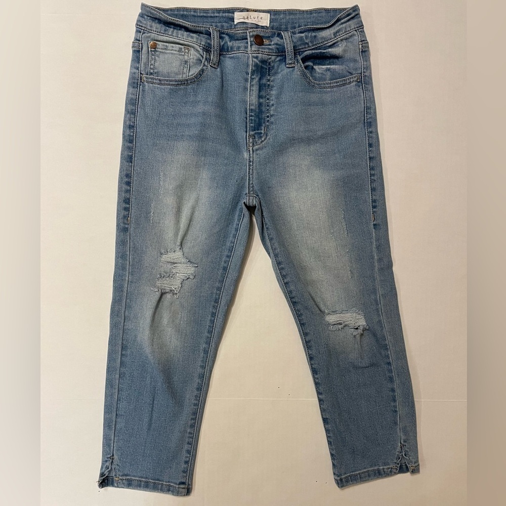 Nature Denim Distressed Capri Jeans Size 7/27